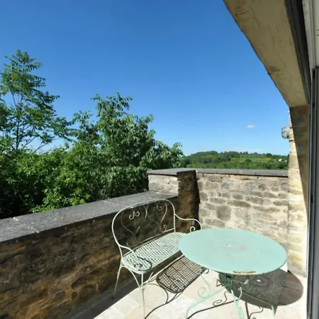 Quaint In Castelnau Valence With Private Pool