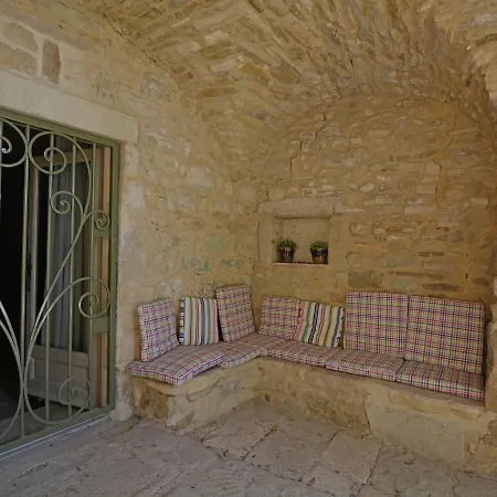 Quaint In Castelnau Valence With Private Pool Villa