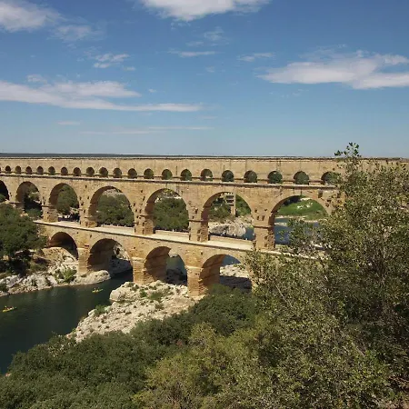 Quaint In Castelnau Valence With Private Pool